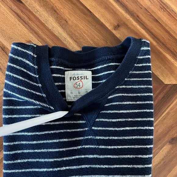 Men’s Fossil Sweater - Size Small - Picture 3 of 4